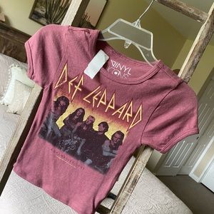 Tilly’s crop band short sleeve nwt ☺️